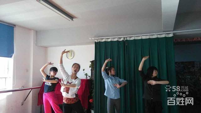 【图】- 少儿舞蹈学习 - 乌鲁木齐沙依巴克艺术