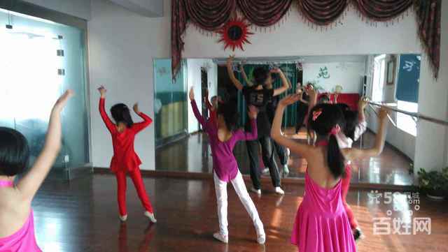 【图】- 少儿舞蹈学习 - 乌鲁木齐沙依巴克艺术