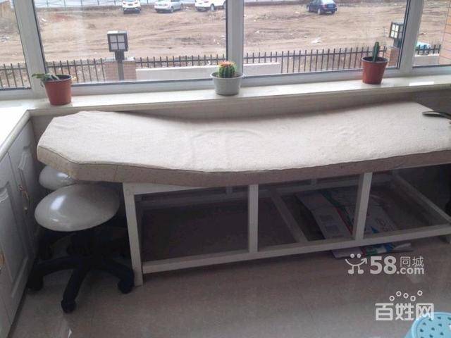 【图】- 实木美容床,结实耐用,布面美观简洁,8成